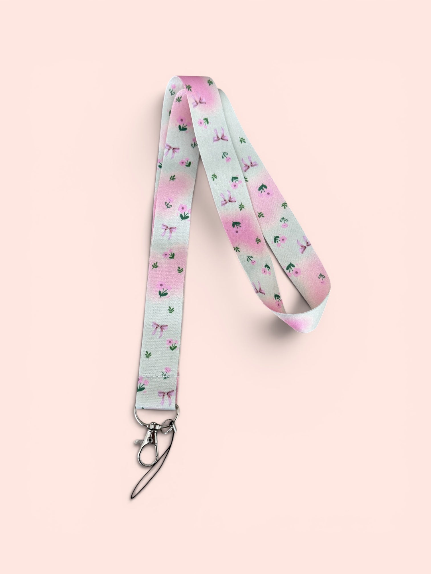 Lanyard flor rosa 🌸 y moño 🎀