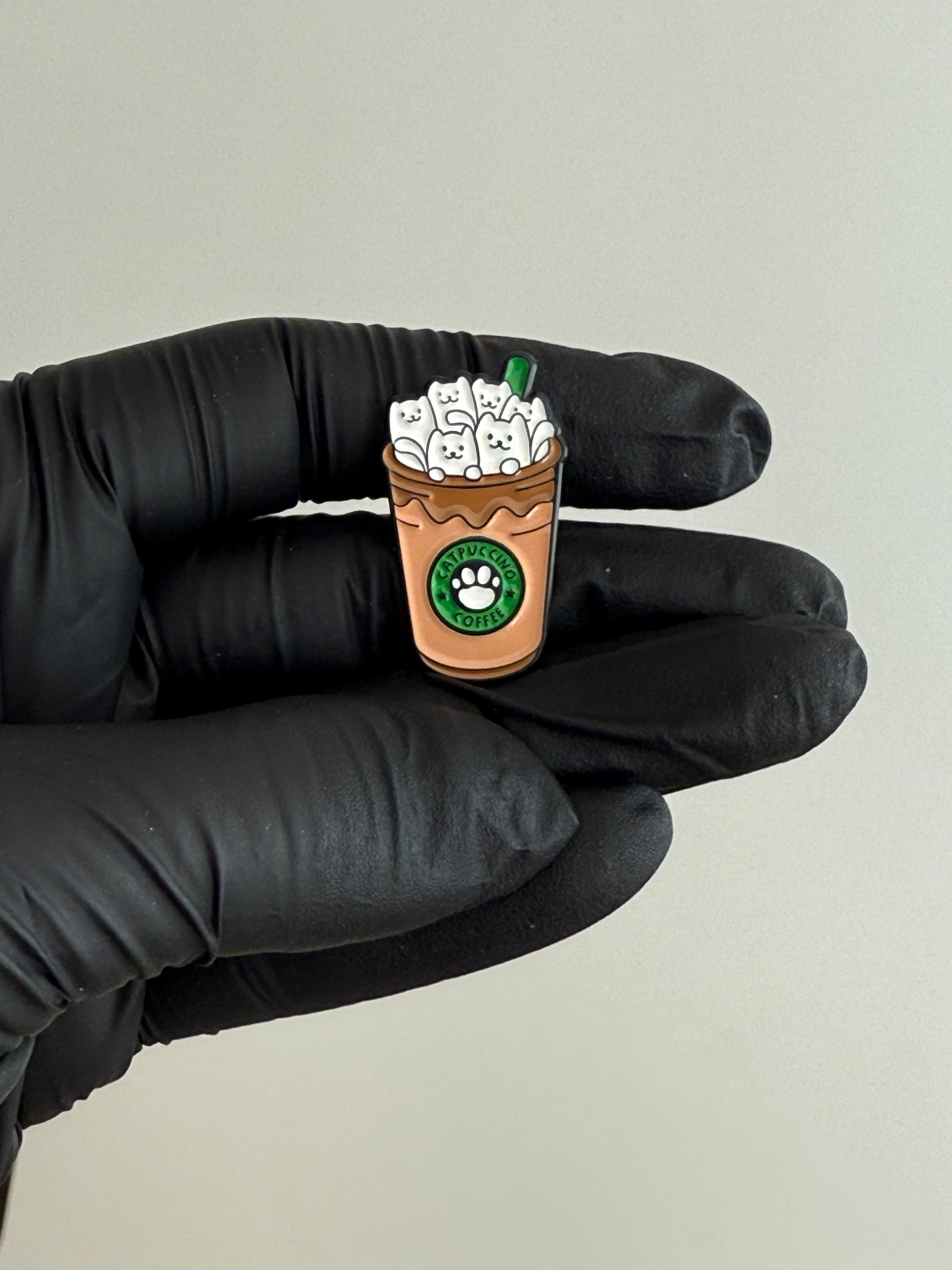 Pin - CATpuccino frío